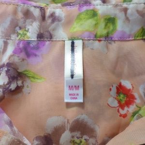 Xhilaration Tops - Pretty Pink Floral Button Down Blouse Xhilaration Tops - Pretty Pink Floral Button Down Blouse